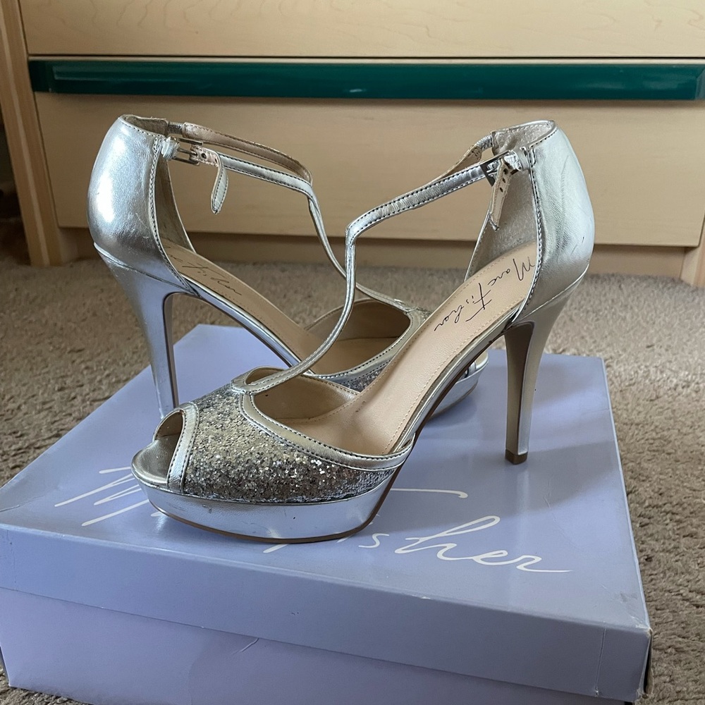 Marc Fisher Sparkly Silver Platform Strappy Heels